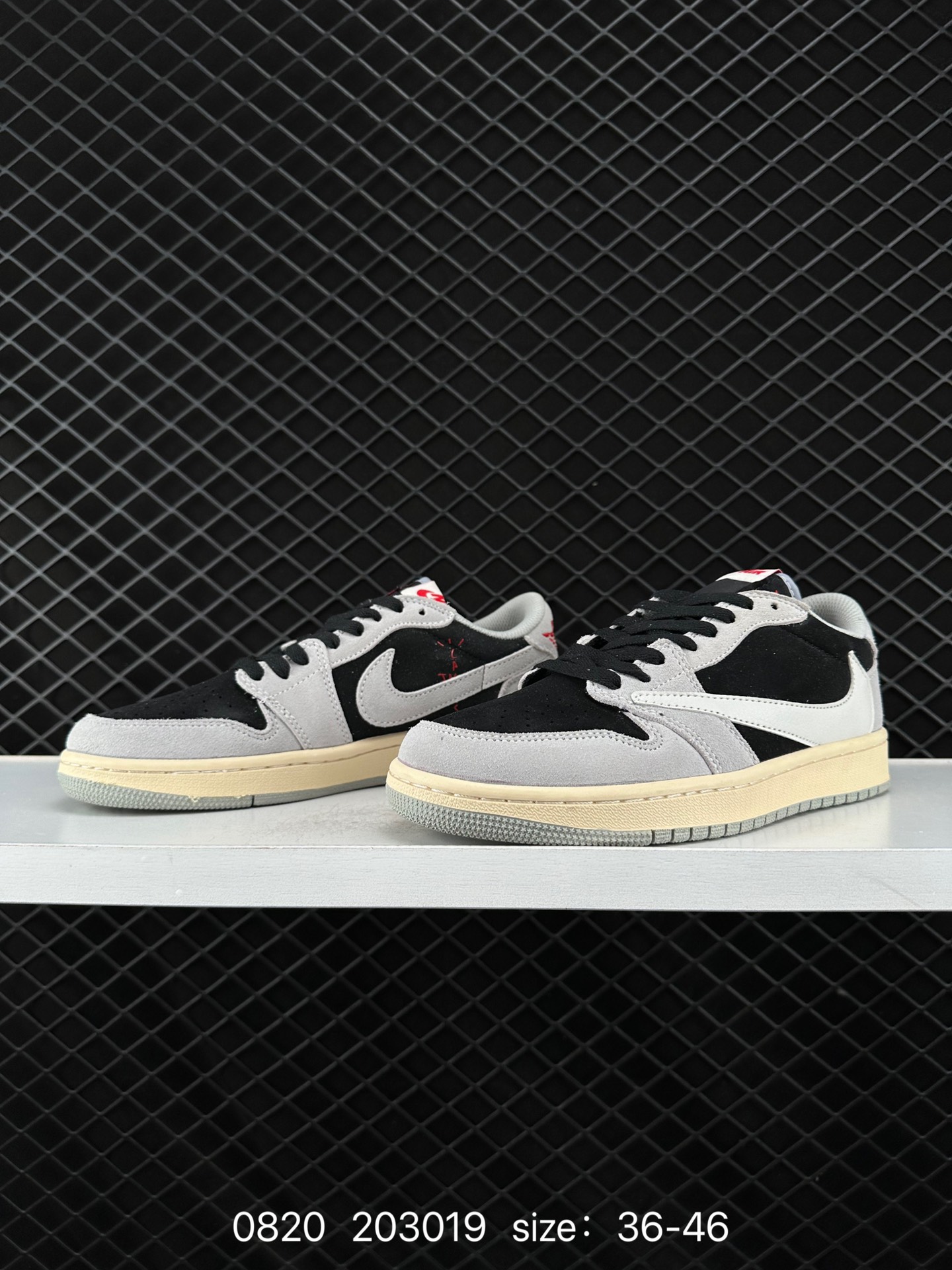 Travis Scott x Air Jordan 1 ” Reverse Mocha “